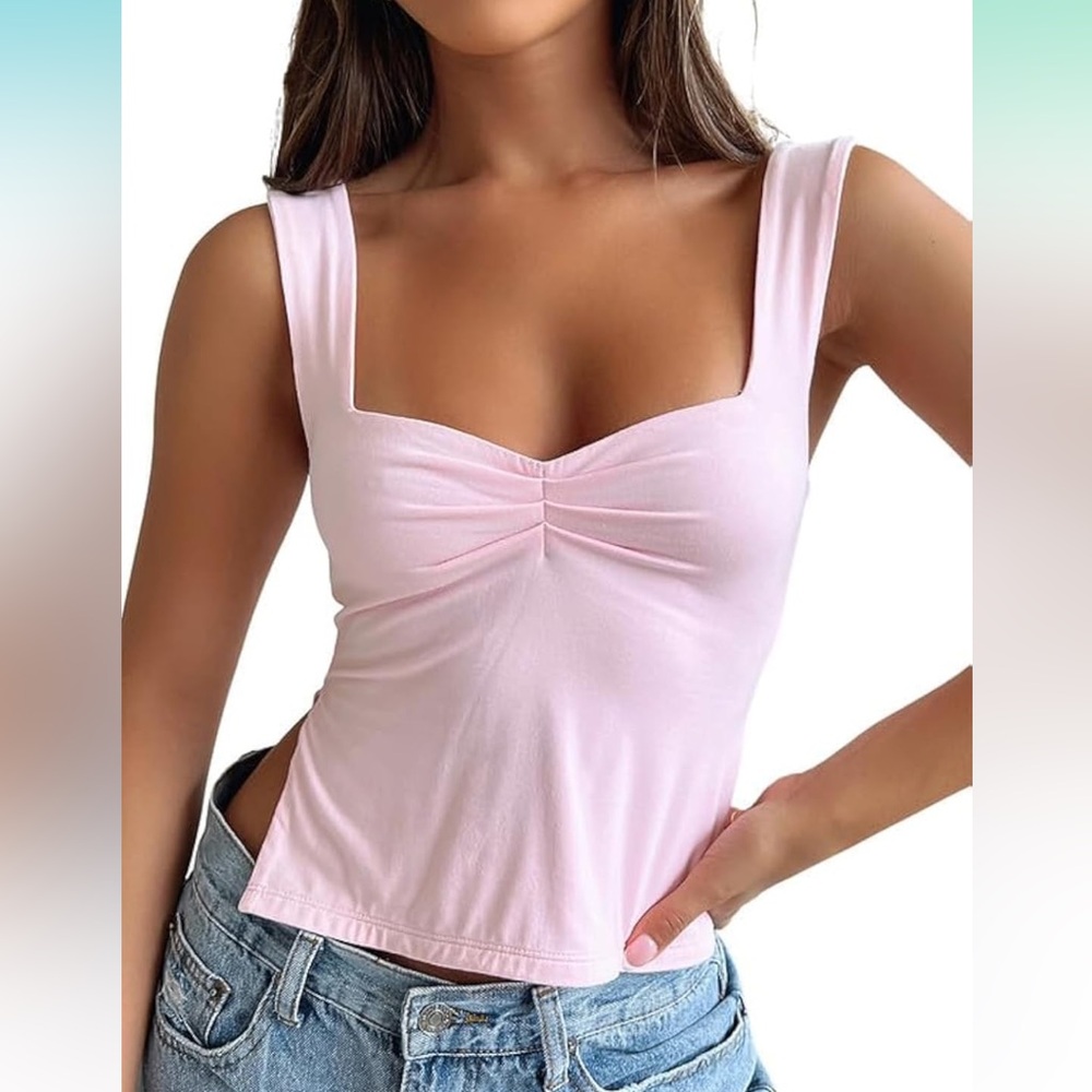*5/$15* NWT, Trendy Queen, Women’s, Side Split Crop Tank Top